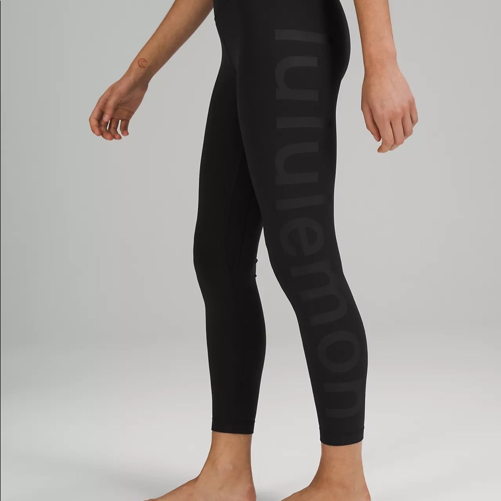 Lululemon Black Graphic High-Rise Align Pant 25”